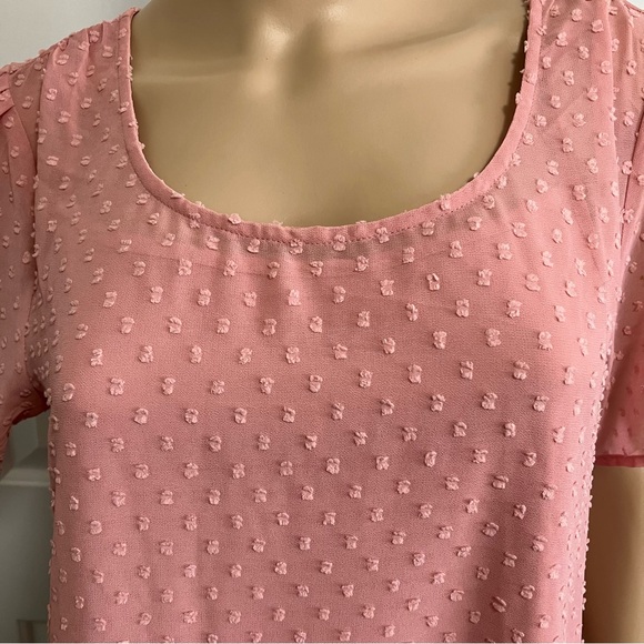 NWT | Ricki's | Pink textured blouse with integrated camisole - Picture 2 of 8